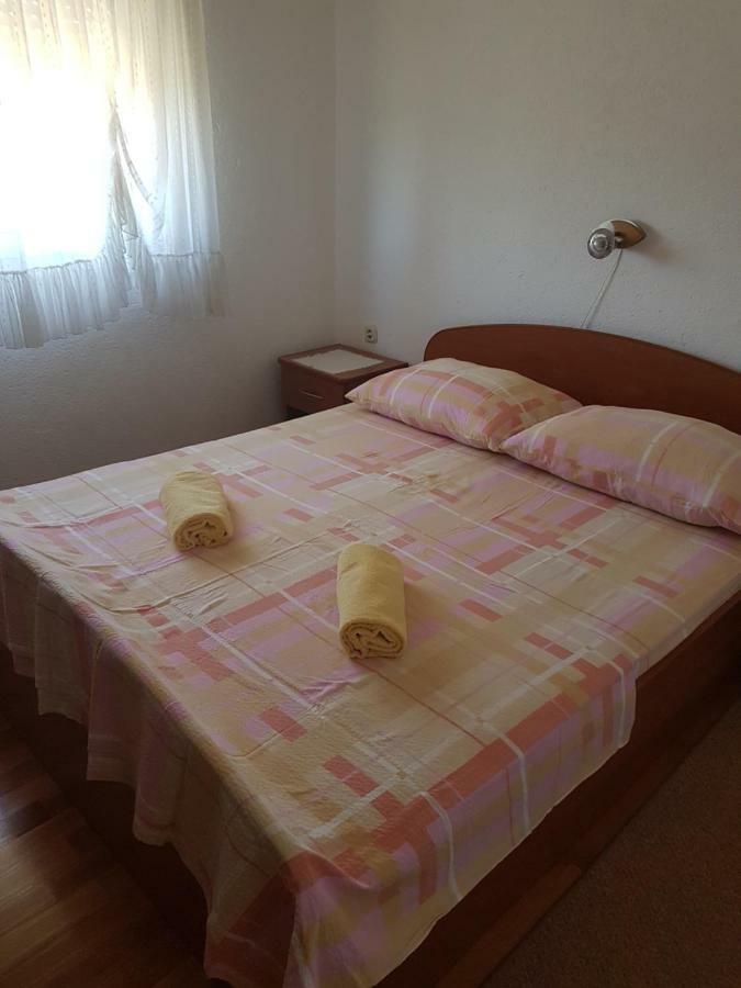 Apartmani Anna Вир Экстерьер фото